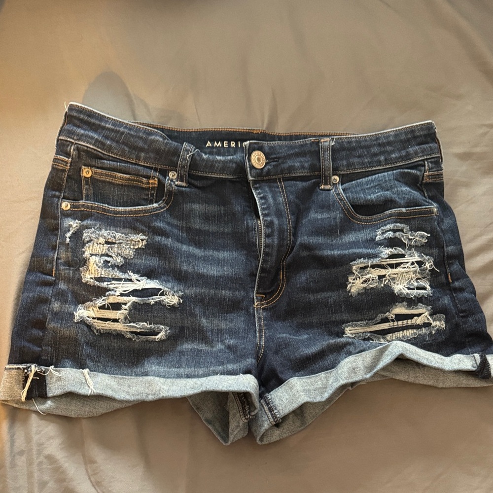 American Eagle Women's Distressed Denim Shorts Size 14